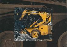 Chargeurs compacts John Deere Construction 8875