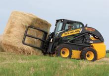 Chargeurs compacts New Holland L225