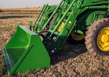 Chargeurs frontaux John Deere 660R