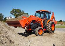 Chargeurs frontaux Kubota LA854