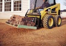 Chargeurs compacts Caterpillar 226B II