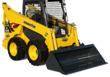 Chargeurs compacts Komatsu SK818-5E0