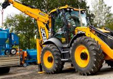 Chargeuses pelleteuses JCB 4CX SM