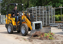 Chargeuses sur pneus Schäffer 2428 SLT