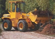Chargeuses sur pneus John Deere Construction 244 H