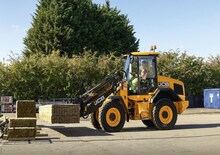 Chargeuses sur pneus JCB 411 HT