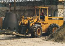 Chargeuses sur pneus John Deere Construction 624 G