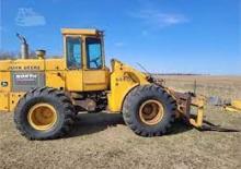 Chargeuses sur pneus John Deere Construction 644 C