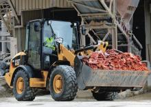 Chargeuses sur pneus Caterpillar 906 H