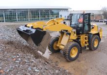 Chargeuses sur pneus Caterpillar 918M