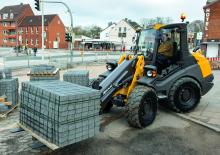 Chargeuses sur pneus Mecalac AX700
