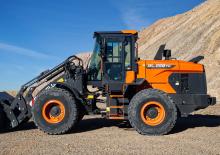 Chargeuses sur pneus Develon DL250TC-7