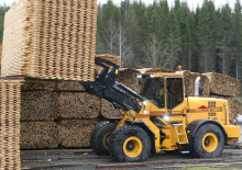 Chargeuses sur pneus Ljungby L 18