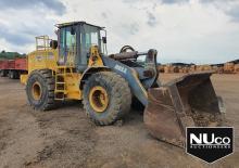Chargeuses sur pneus Bell L2606D