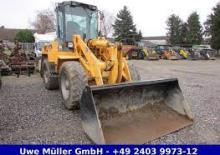Chargeuses sur pneus Paus RL 1051