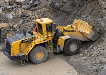 Chargeuses sur pneus Komatsu WA900-8E0