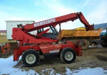 Chariot Élévateur avec châssis tounant Manitou MRT 1330