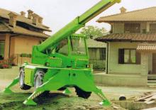Chariot Élévateur avec châssis tounant Merlo Roto P 30.13 XS