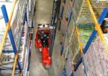 Chariots élévateurs à fourche pour allées étroites VNA Flexi MAX 22EW