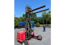 Chariots élévateurs  embarqués diesel Moffett M 2003 STM - 4W