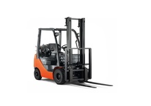 Chariots élevateurs frontaux à gaz Toyota 06-8 FGJ 35F 