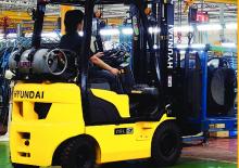 Chariots élevateurs frontaux à gaz Hyundai 18 L 7