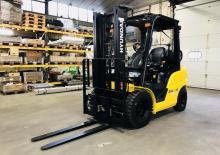 Chariots élevateurs frontaux à gaz Hyundai 25L-9A
