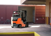 Chariots élevateurs frontaux à gaz Toyota 8FGC55U-BCS