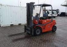 Chariots élevateurs frontaux à gaz BT CBG 2.5