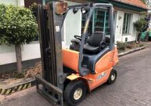 Chariots élevateurs frontaux à gaz Steinbock CL 50 C