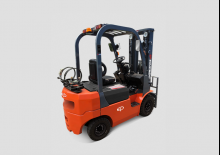 Chariots élevateurs frontaux à gaz EP CPQD35T8-GK25