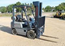 Chariots élevateurs frontaux à gaz Komatsu FG 15 HT-15