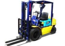 Chariots élevateurs frontaux à gaz Komatsu FG 25-1 E