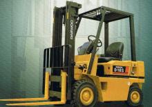 Chariots élevateurs frontaux à gaz Doosan G 18 S