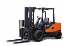 Chariots élevateurs frontaux à gaz Doosan G 50 C 2