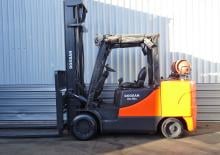 Chariots élevateurs frontaux à gaz Doosan G50C-5