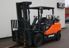 Chariots élevateurs frontaux à gaz Doosan G50C-7