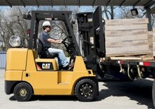 Chariots élevateurs frontaux à gaz Caterpillar GC40K STR