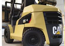 Chariots élevateurs frontaux à gaz Caterpillar GP45N