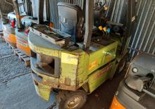 Chariots élevateurs frontaux à gaz Clark GPM 12