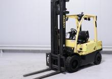 Chariots élevateurs frontaux à gaz Hyster H 3.0 FT