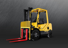 Chariots élevateurs frontaux à gaz Hyster H2.5UT 