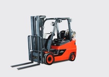 Chariots élevateurs frontaux à gaz Linde HT27CT