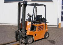 Chariots élevateurs frontaux à gaz Still R 70-16 T