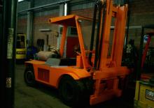 Chariots élevateurs frontaux diesel Lugli 100 C