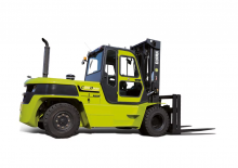 Chariots élevateurs frontaux diesel Clark C 80 D 900