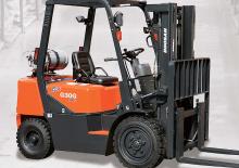 Chariots élevateurs frontaux diesel Doosan D 25 G