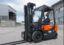 Chariots élevateurs frontaux diesel Doosan D20G Plus