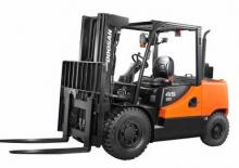 Chariots élevateurs frontaux diesel Doosan D45S-7