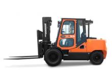Chariots élevateurs frontaux diesel Doosan D55SC-9